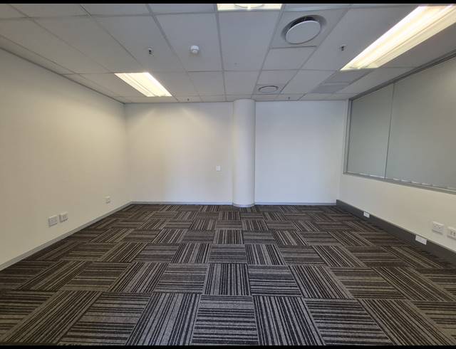 249M² OFFICE TO LET IN SANDTON CENTRAL